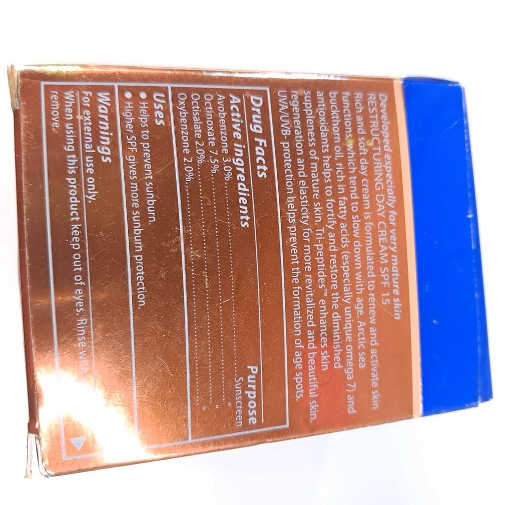 Lumene Restructuring Day Cream With Nourishing Arctic Sea Buckhorn SPF 15 READ - Picture 3 of 9